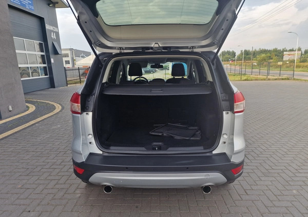 Ford Kuga cena 58056 przebieg: 182033, rok produkcji 2015 z Woźniki małe 704